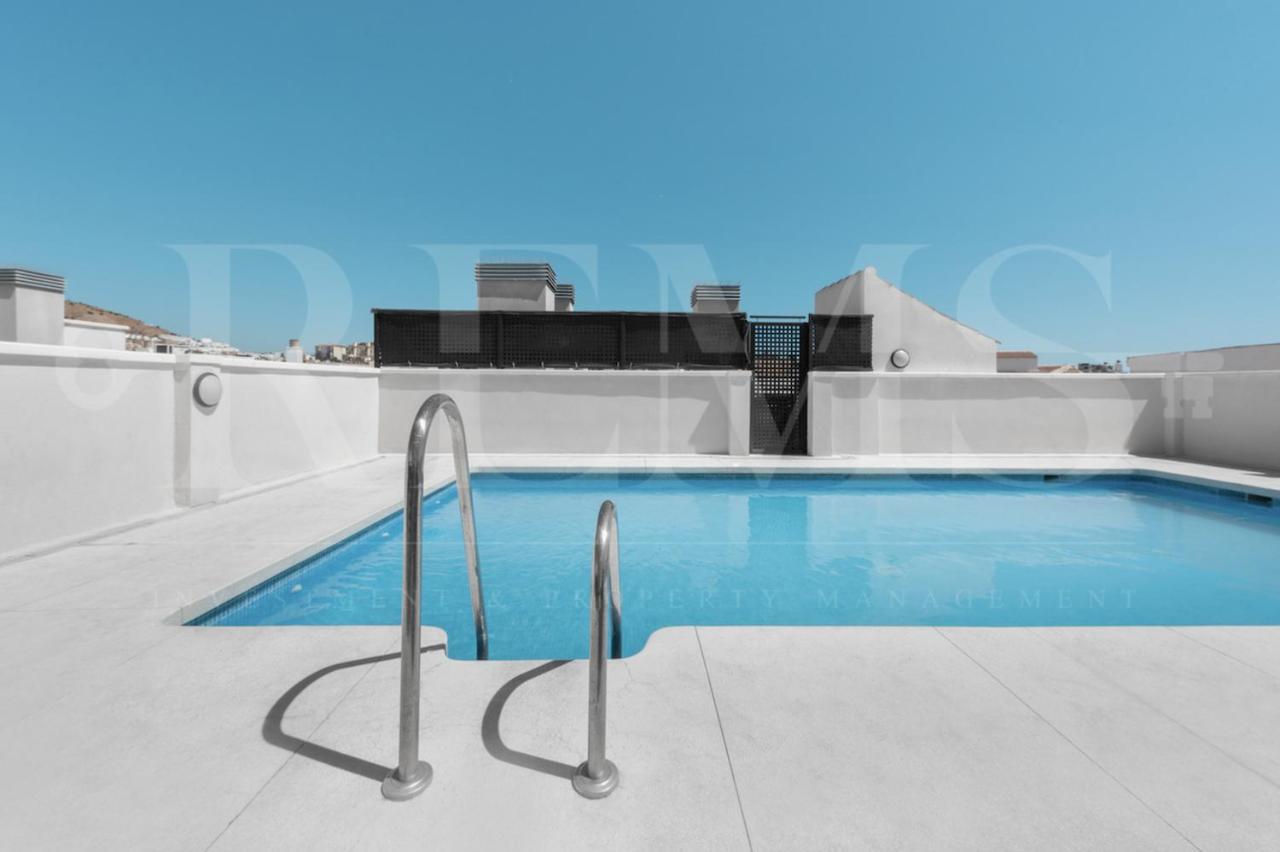 3Br Apartment With Parking And Patio In The Center By Rems Málaga Extérieur photo